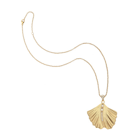 HOPE Ginkgo Pendant Classic Rolo Chain