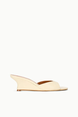 Brigitte Wedge