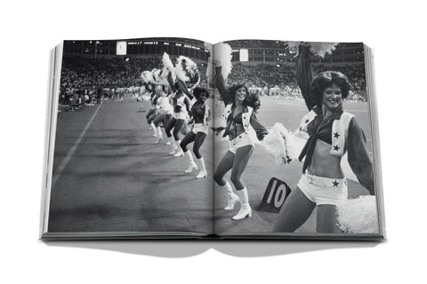 America's Sweethearts: Dallas Cowboys Cheerleaders
