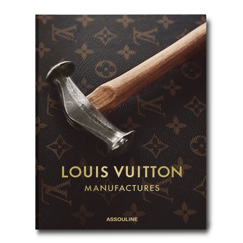 Front cover of the Louis Vuitton Manufactures book