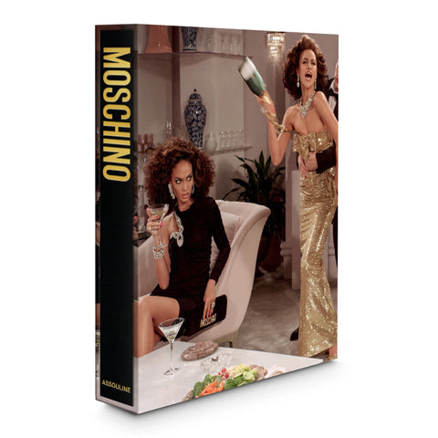 Front cover and spine of the Moschino book